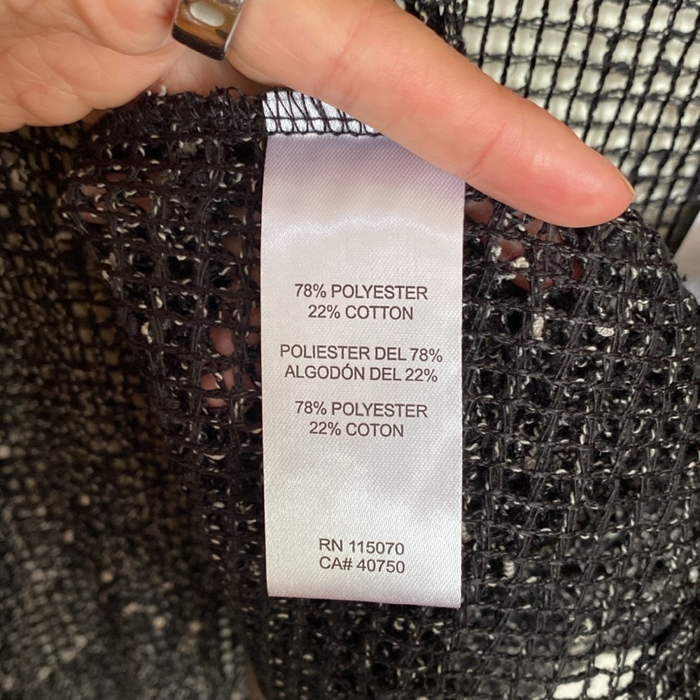NWT Nina Leonard black loose knit open weave cardigan with oversize buttons - Picture 7 of 8